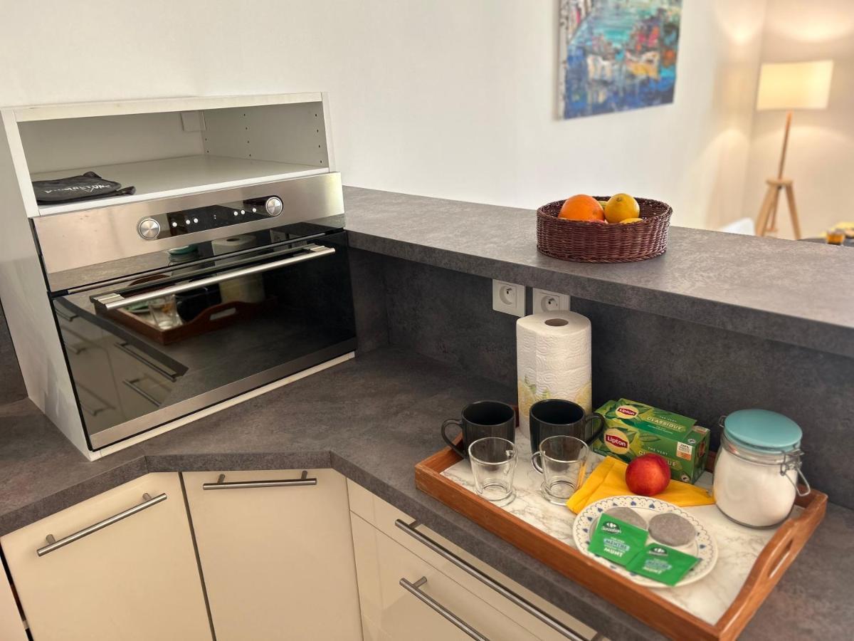 Ferienwohnung Celebre Vieux Port, Marseilles Exterior foto