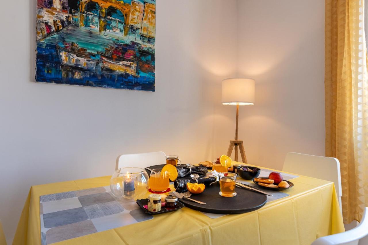Ferienwohnung Celebre Vieux Port, Marseilles Exterior foto